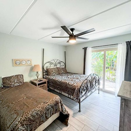 Beachview 110 Condo Саут Падре Алънд Екстериор снимка