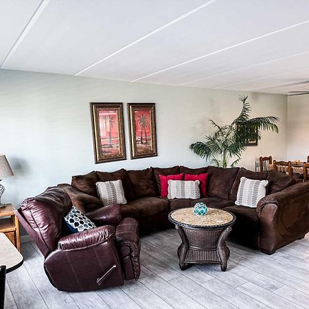 Beachview 110 Condo Саут Падре Алънд Екстериор снимка