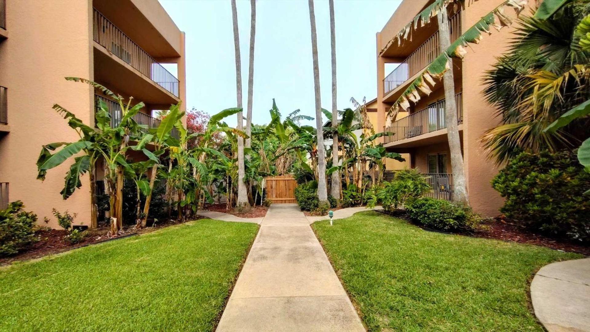 Beachview 110 Condo Саут Падре Алънд Екстериор снимка